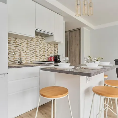 Cozy Old Town For 4 Guests In By Renters