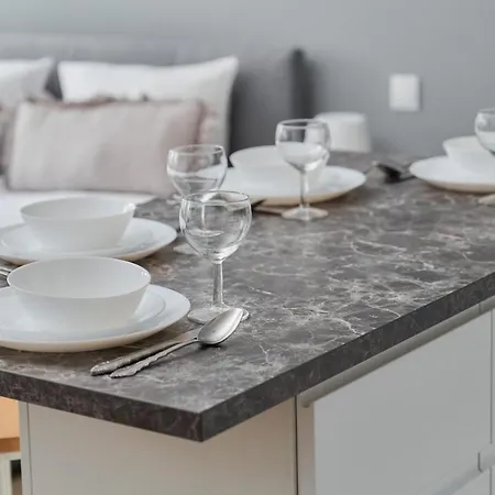 Cozy Old Town For 4 Guests In By Renters Apartamento