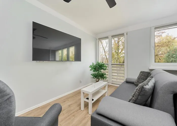 Cozy Old Town For 4 Guests In By Renters Apartamento