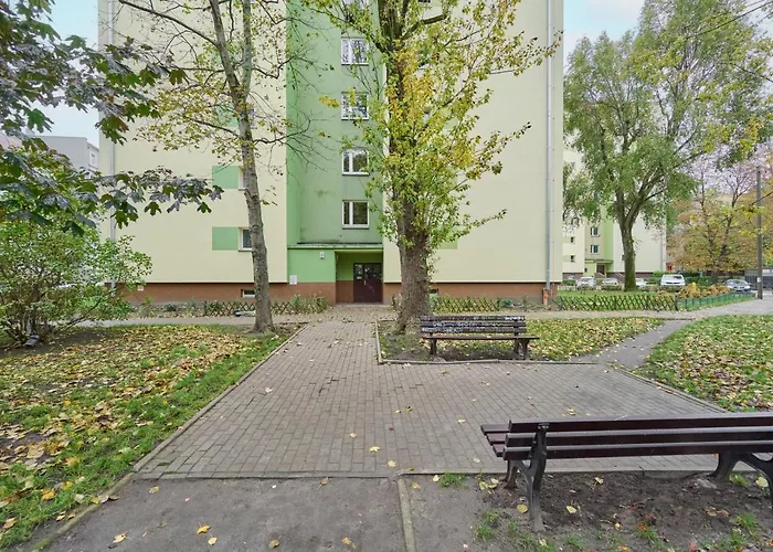 Cozy Old Town For 4 Guests In By Renters Breslavia